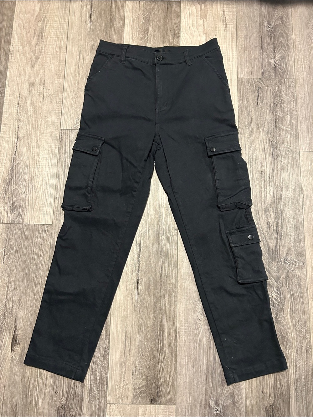 OAK + FORT Black Men's Cargo Trousers with Multi-Pocket Design US31